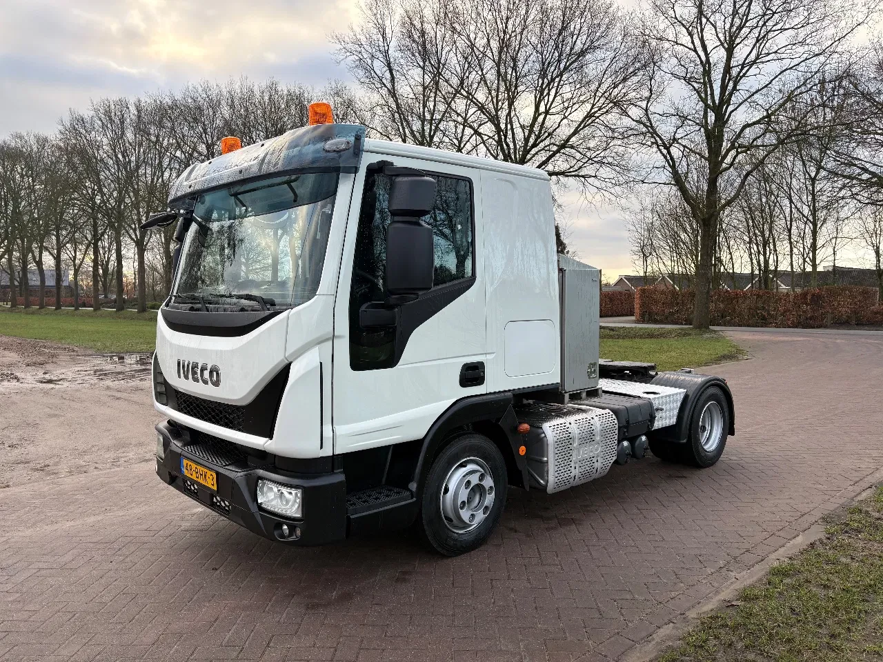 Iveco Eurocargo 2016 - TREKKER 10-220 EURO 6 22.000 KG slaap cabine image 1