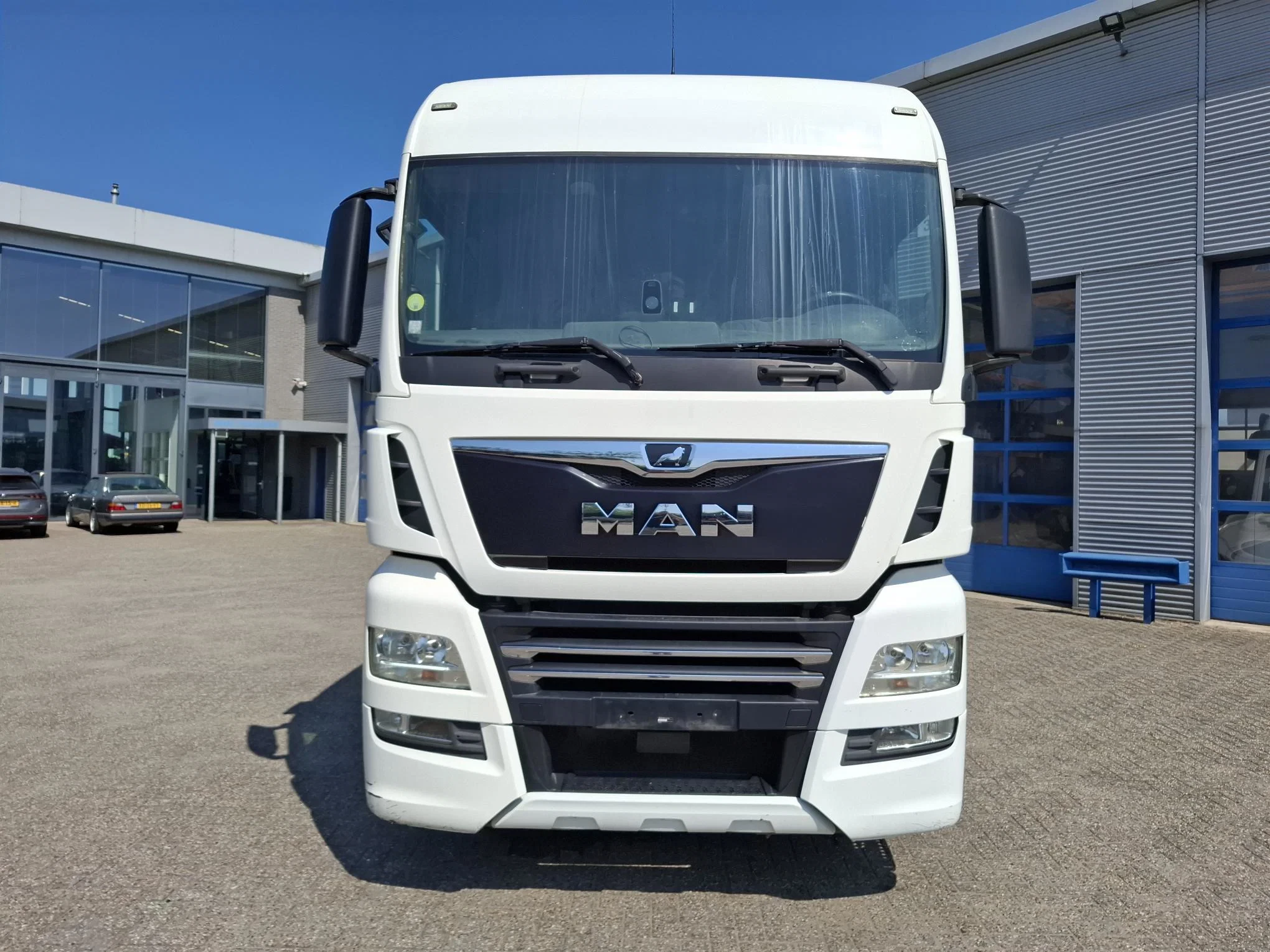 MAN TGX 2018 - 18.500 / INTARDER / HYDRAULICS / 725321 KM / PARK-AIRCO / ALCOA / FRIDGE / LWDS / AUTOMATIC / EURO-6 / 2018 immagine 6