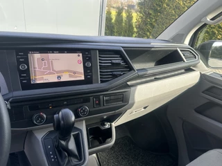 Volkswagen Transporter 2023 - 2.0 TDI 150 PK DSG AUTOMAAT / L1H1 / 1e EIG. / CRUISE / AIRCO / APPLE CARPLAY / ANDROID AUTO / NAVI / PDC afbeelding 10