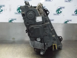 Volvo - 21221130//21221129 KOPLAMP RECHTS EN LINKS VOLVO FH 460 EURO 6 изображение 3 миниатюра