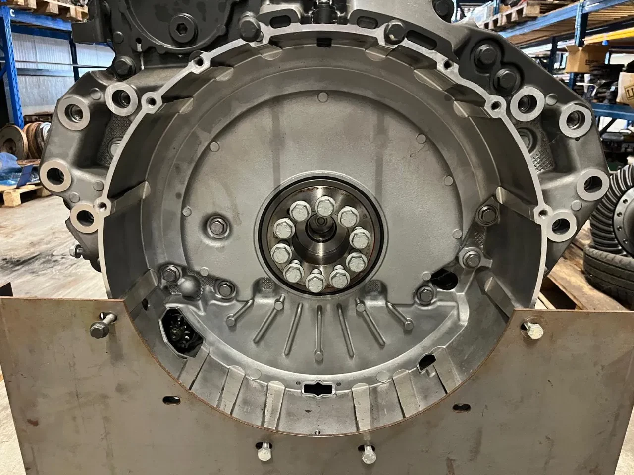 DAF - Motor MX-11 330 H3 K099318 meerdere modellen op voorraad image 3