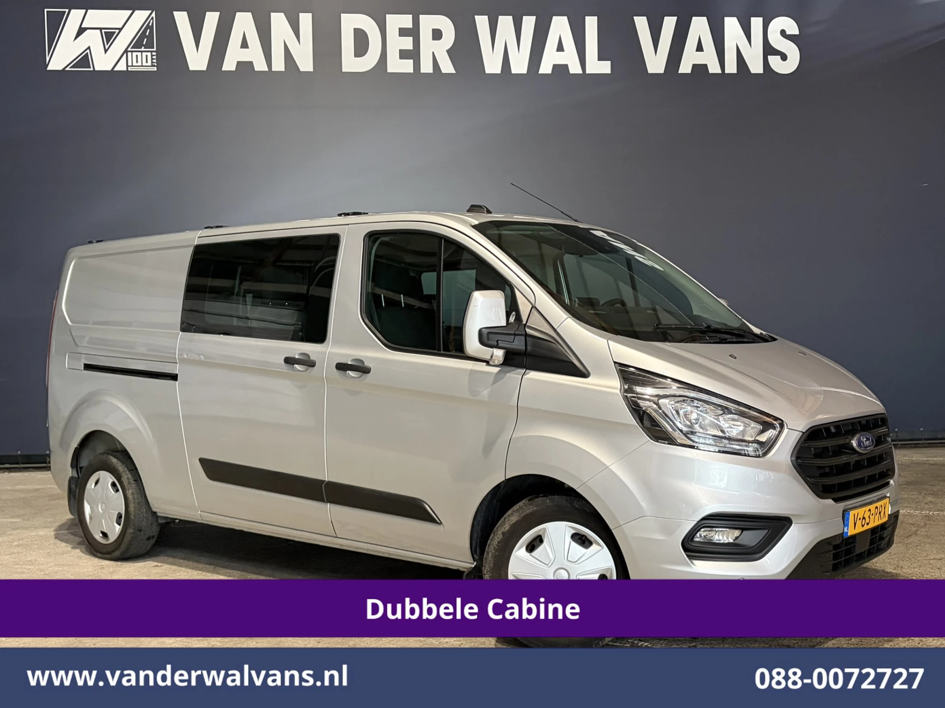 Ford Transit Custom 2022 - 2.0 TDCI 131pk L2H1 Dubbele Cabine Euro6 Airco | 5-Zits | Camera | Apple Carplay | LED | 2800kg Trekhaak afbeelding 1