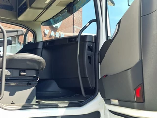 Volvo FH 2019 - 13.500 Globetrotter 6x2 - Retarder - Full air - 3.20 WB - Low KM - obrazek 19
