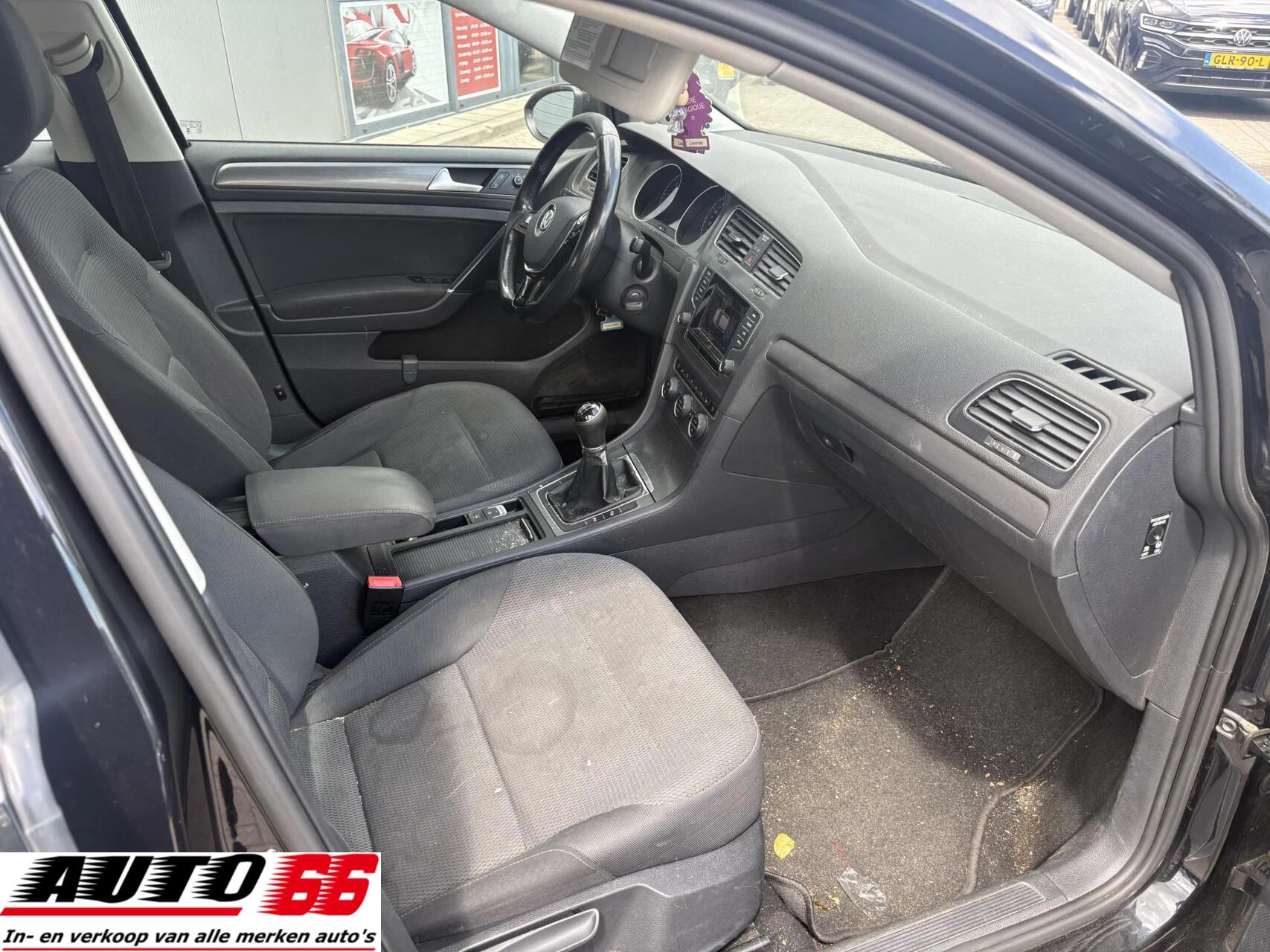 Volkswagen Golf 2013 - 1.6 TDI Comfortline BlueMotion zdjęcie 5