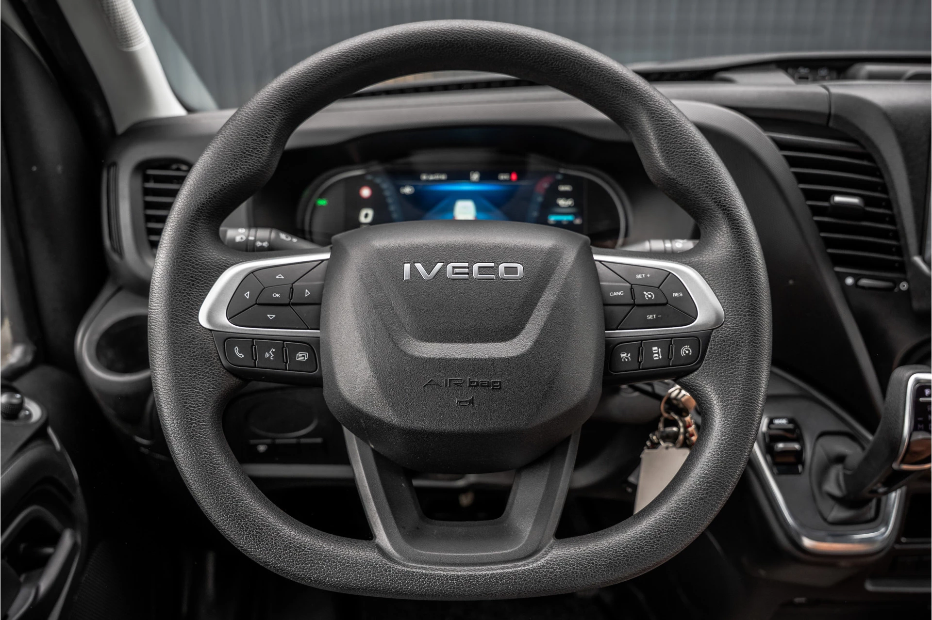 Iveco Daily 2024 - 35S18 | 3.0L 180PK | Automaat | NW MODEL | 3.5T Trekgewicht | Camera | Carplay | Climate imagen 14