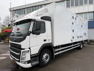 Volvo FM 2018 - 330, EURO 6, TUV TILL O3-2027 изображение 1