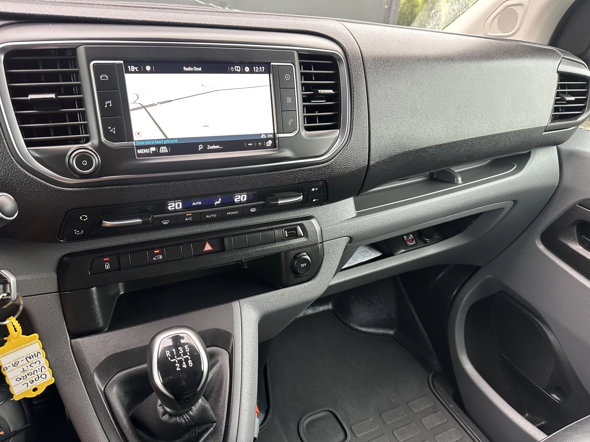 Opel Vivaro 2020 - 2.0 CDTI 150 PK SPORT / L3H1 / 1e EIG. / ALUCA INRICHTING / TREKHAAK / CAMERA / BLIND SPOT / ECC / CRUISE immagine 13