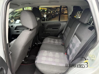 Ford Fusion 2011 - 1.4-16V Cool & Sound obrazek 13