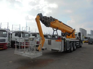 Hino N/A 2020 - 700 6X4 obrazek 8