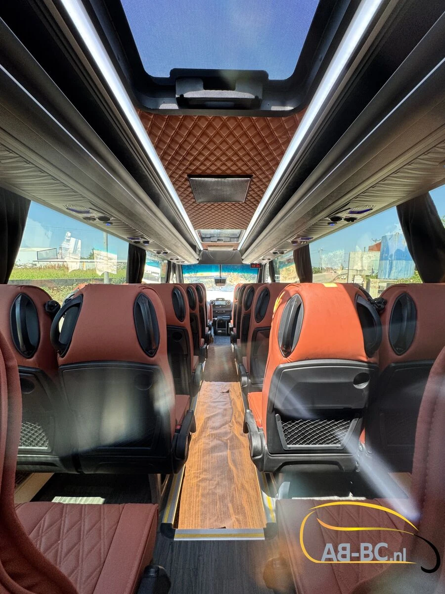 Mercedes-Benz Sprinter - NERO - 31 Seats EURO 6 afbeelding 13