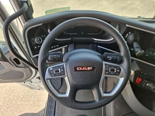 DAF NGD XF 530 2022 - / ONLY:242459 KM / HYDRAULICS / TUV:31-08-2026 / DEB / AEBS / LDWS / FRIDGE / AUTOMATIC / EURO-6 / 2022 afbeelding 14