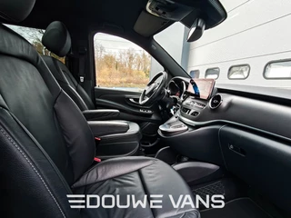 Mercedes-Benz V-Class 2022 - V300 L2 DC 4-Matic AMG Line 360 Camera Navi DAB zdjecie 17