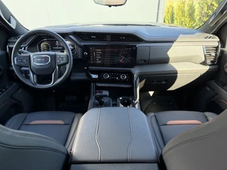GMC Sierra 2024 - AT4 6.2L V8 420 PK / BPM VRIJ!! / VIRTUAL COCKPIT / HEAD UP / 360 CAMERA / BOSE / LEDER / TREKHAAK / 3500 KG AHG bild 12