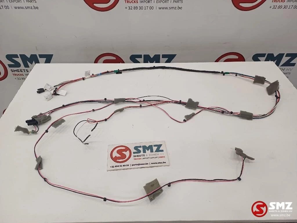 Caterpillar 2022 - Lightning wire harness Caterpillar afbeelding 1