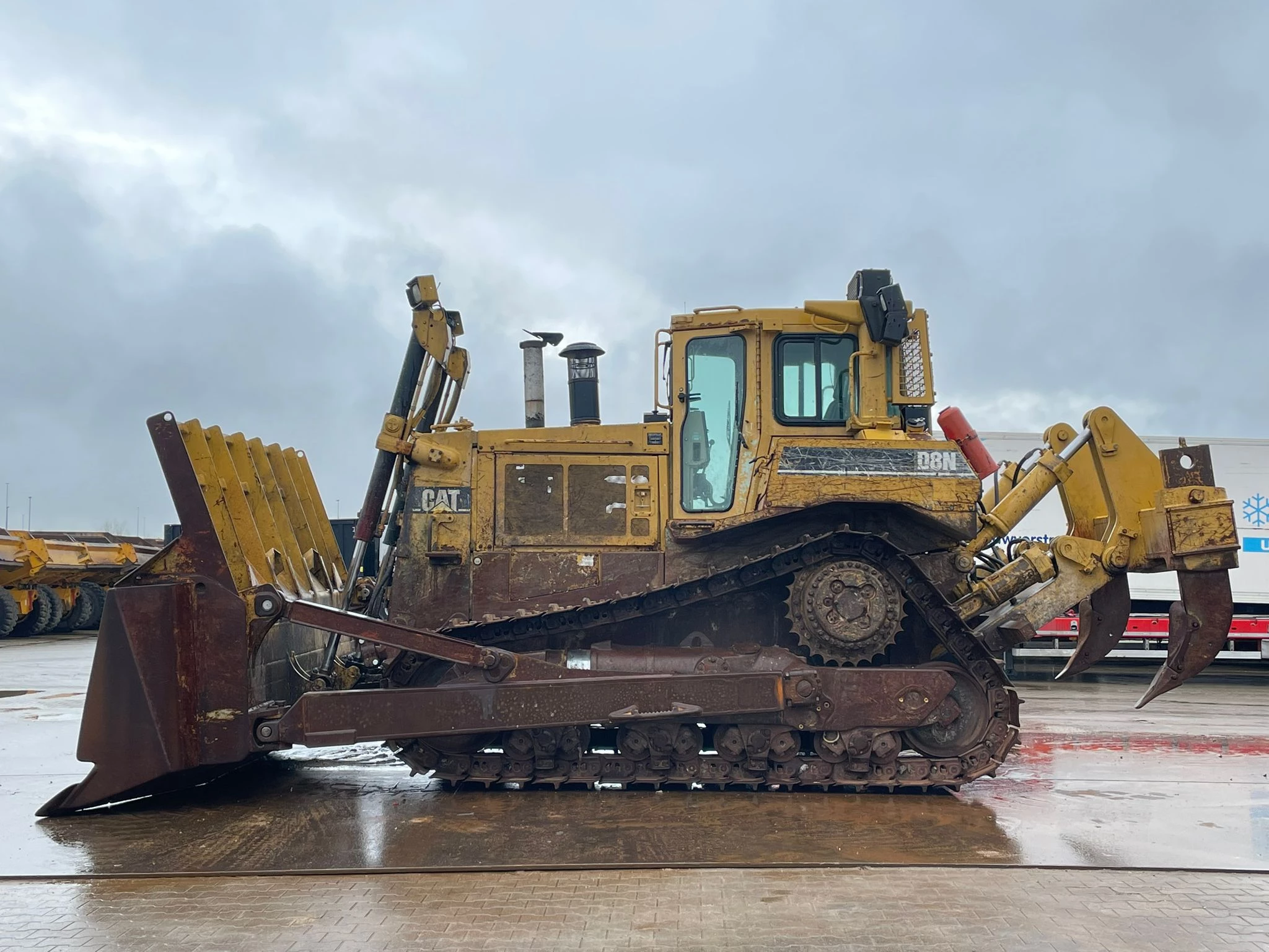 Caterpillar D8N 1992 afbeelding 1