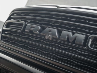 Dodge Ram 1500 2024 - 5.7 V8 4x4 Crew Cab Limited Night obrazek 70