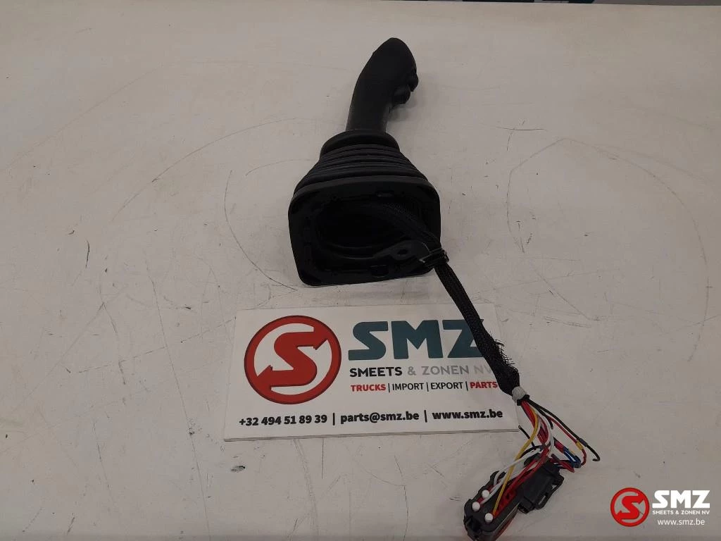 Caterpillar - 4- button lefthand joystickgrip Caterpillar obrázek 2