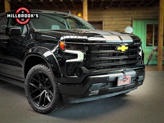 Chevrolet Silverado 2024 - High Country Black Edition Widebody 6.2 V8 420 PK imagen 6