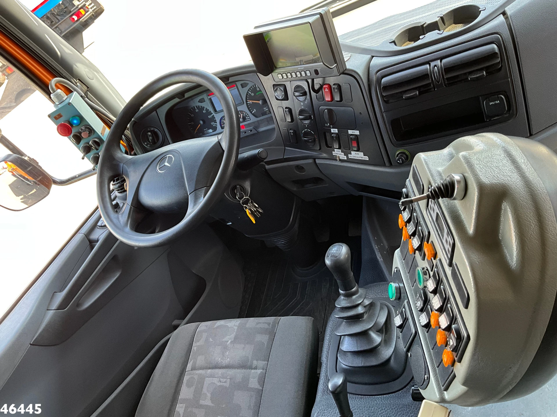 Mercedes-Benz Atego 2009 - 1324 Johnston VT 650 Just 131.138 km! image 11