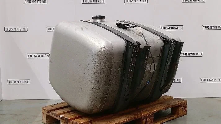 Mercedes-Benz - Fuel System Brandstoftank + steunen 480L M image 2