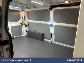 Ford Transit Custom 2023 - 2.0 TDCI 130pk L2H1 Euro6 Airco | Camera | 2800kg Trekhaak | LED | Android Auto obrazek 14