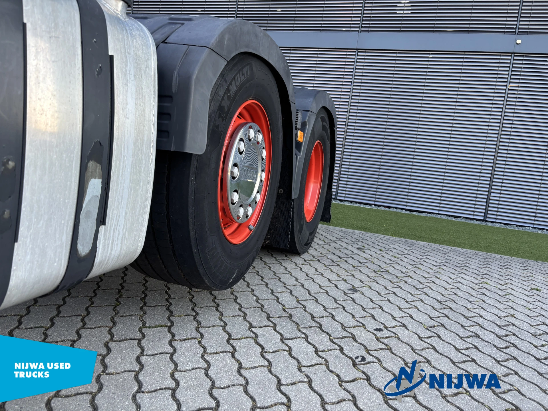 Volvo FH 2012 - 420 6x2/4 Xenon + Koelkast Bild 6