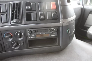 Volvo FM 2003 - N/A image 39