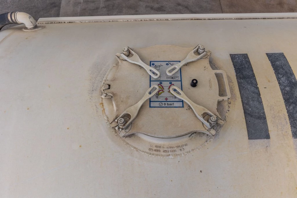 FELDBINDER 2011 - EUT 40.3- 40.000 L CEMENT/CIMENT/ZEMENT Bild 9