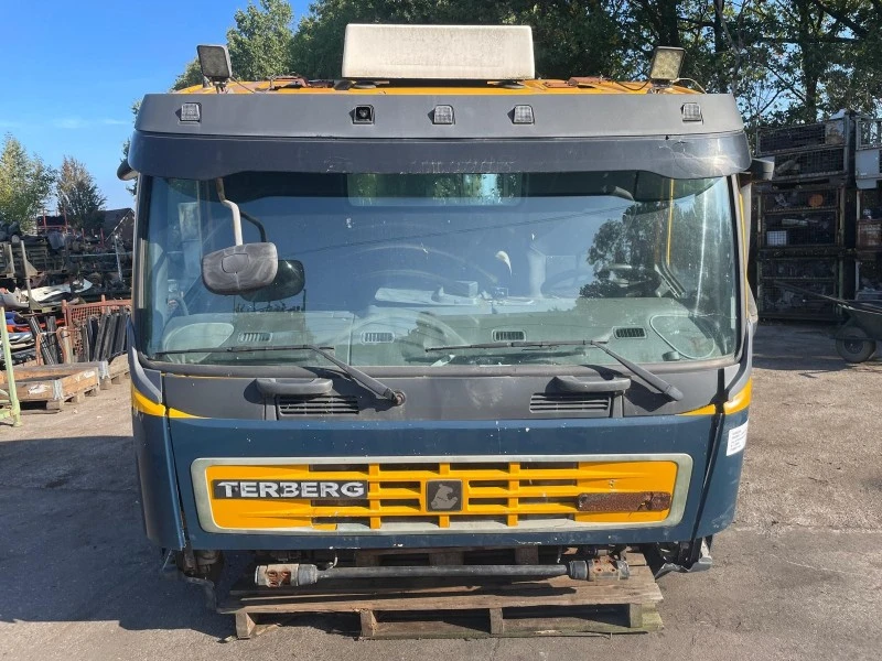 Volvo 2008 - DAY CAB afbeelding 1