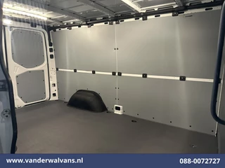 Mercedes-Benz Sprinter 2020 - 314 CDI 143pk L2H1 Euro6 Airco | Camera | Apple Carplay | Trekhaak | Chauffeursstoel image 12