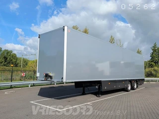 NOYENS BLOEMENTRAILER MET KACHELS Koel-vriestransport Laadsysteem met eigen accu`s 2024 in vendita