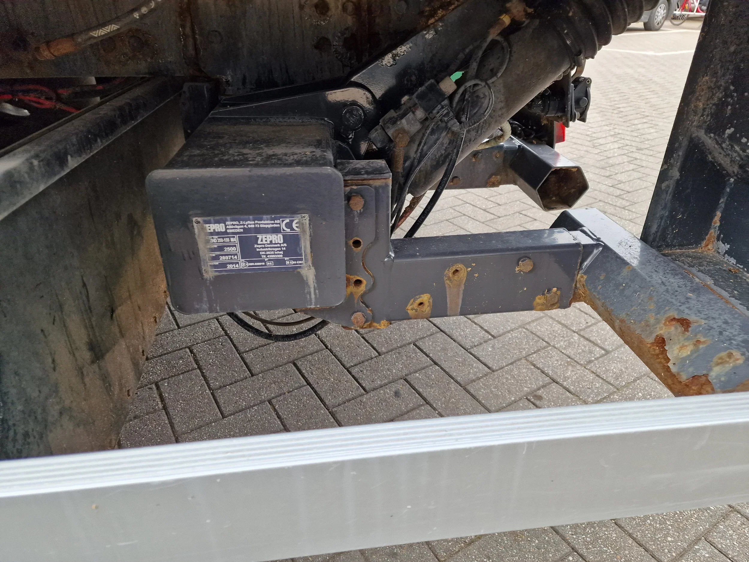 Volvo FM 2014 - 410 Globetrotter 6x2*4 - Livestock - Euro 6 - Steering axle zdjęcie 25