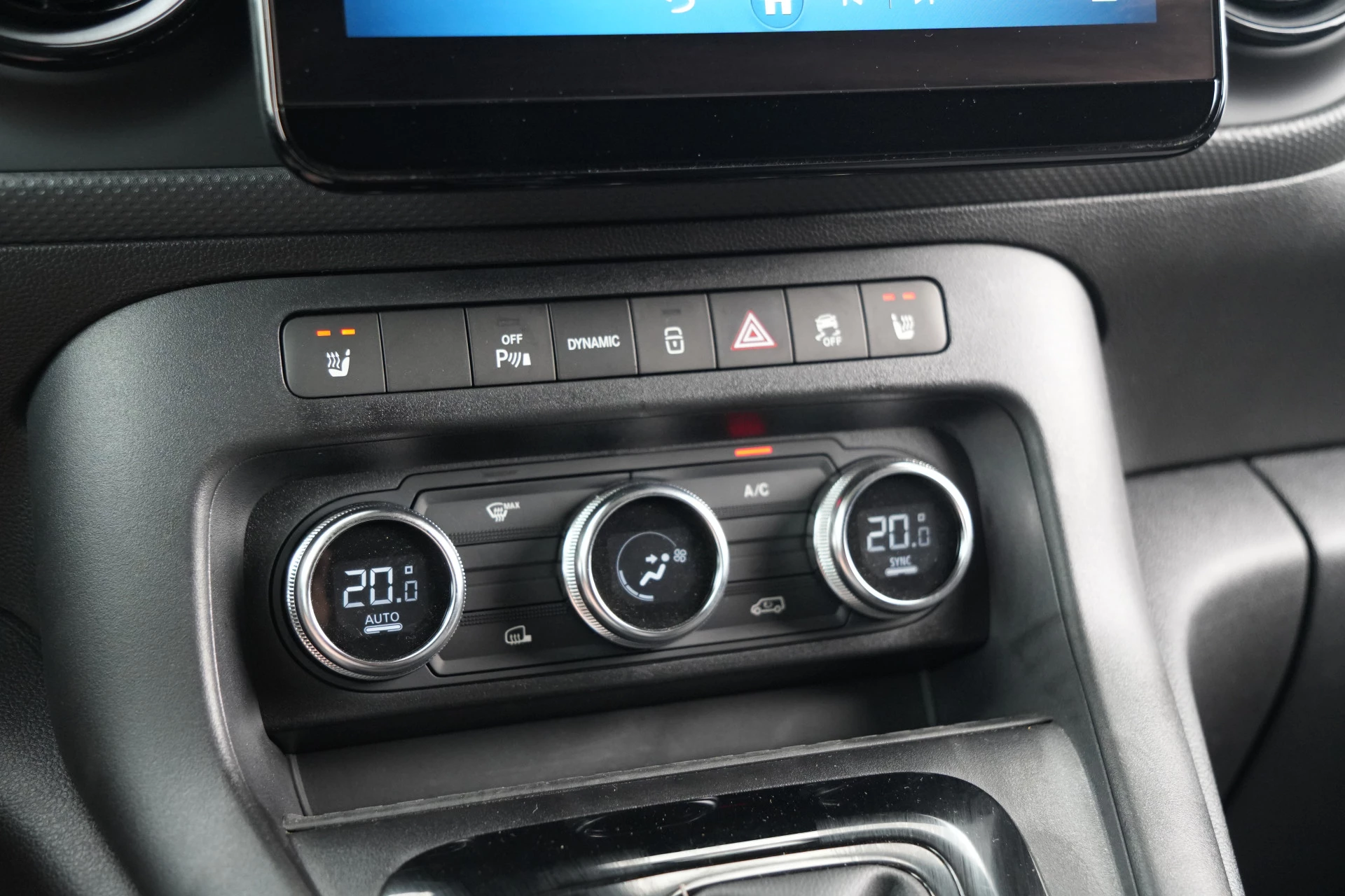 Mercedes-Benz eCitan 2026 - 112 Base L1 45 kWh 122pk - Cruise - Stoelverwarming - Camera - PDC - Auto Clima - Rijklaar изображение 28