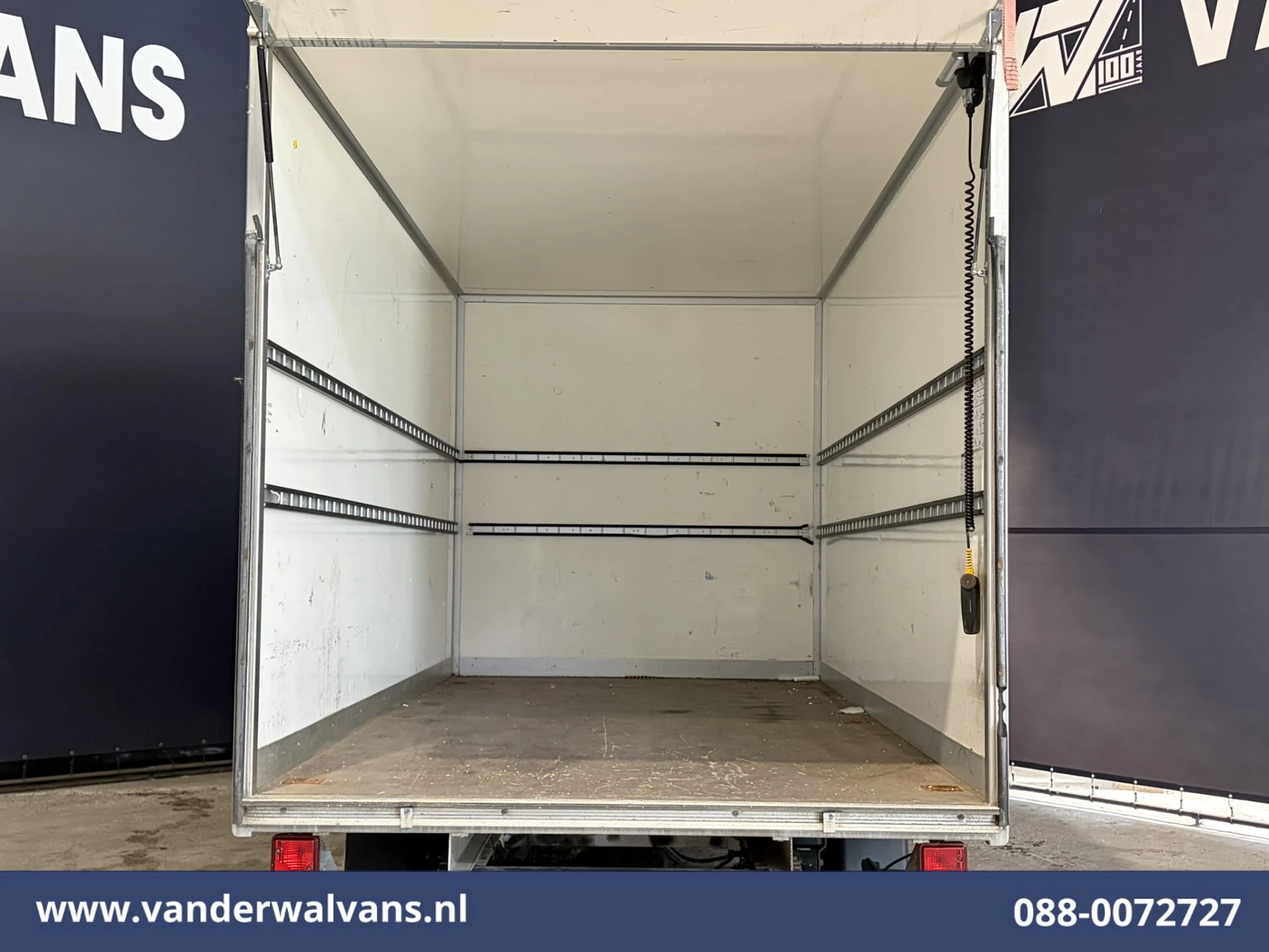 Ford Transit 2022 - 2.0 TDCI 130pk Bakwagen Laadklep Euro6 Airco | 1040kg laadvermogen | Cruisecontrol | Verwarmde voorruit imagen 11