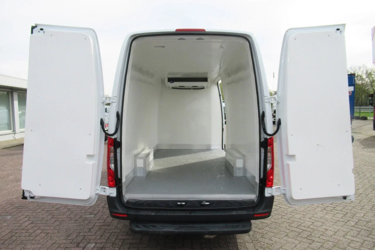 Mercedes-Benz Sprinter 2020 - 314 CDI Koel/Vries/ verwarmen 220 volt nachtaansluiting obrázek 3