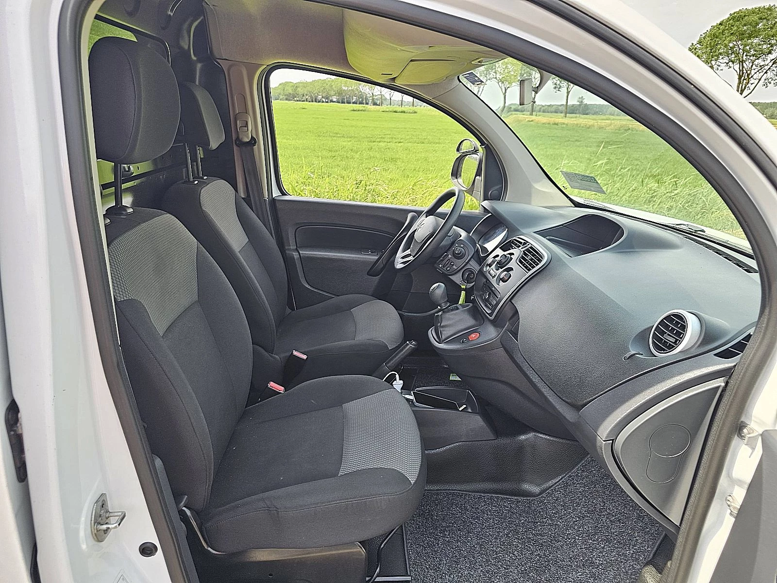 Renault Kangoo 2020 - 1.5 zdjęcie 7