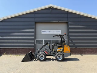 Giant G2300 HD minishovel NIEUW pro-inching 2026 afbeelding 1 miniatuur
