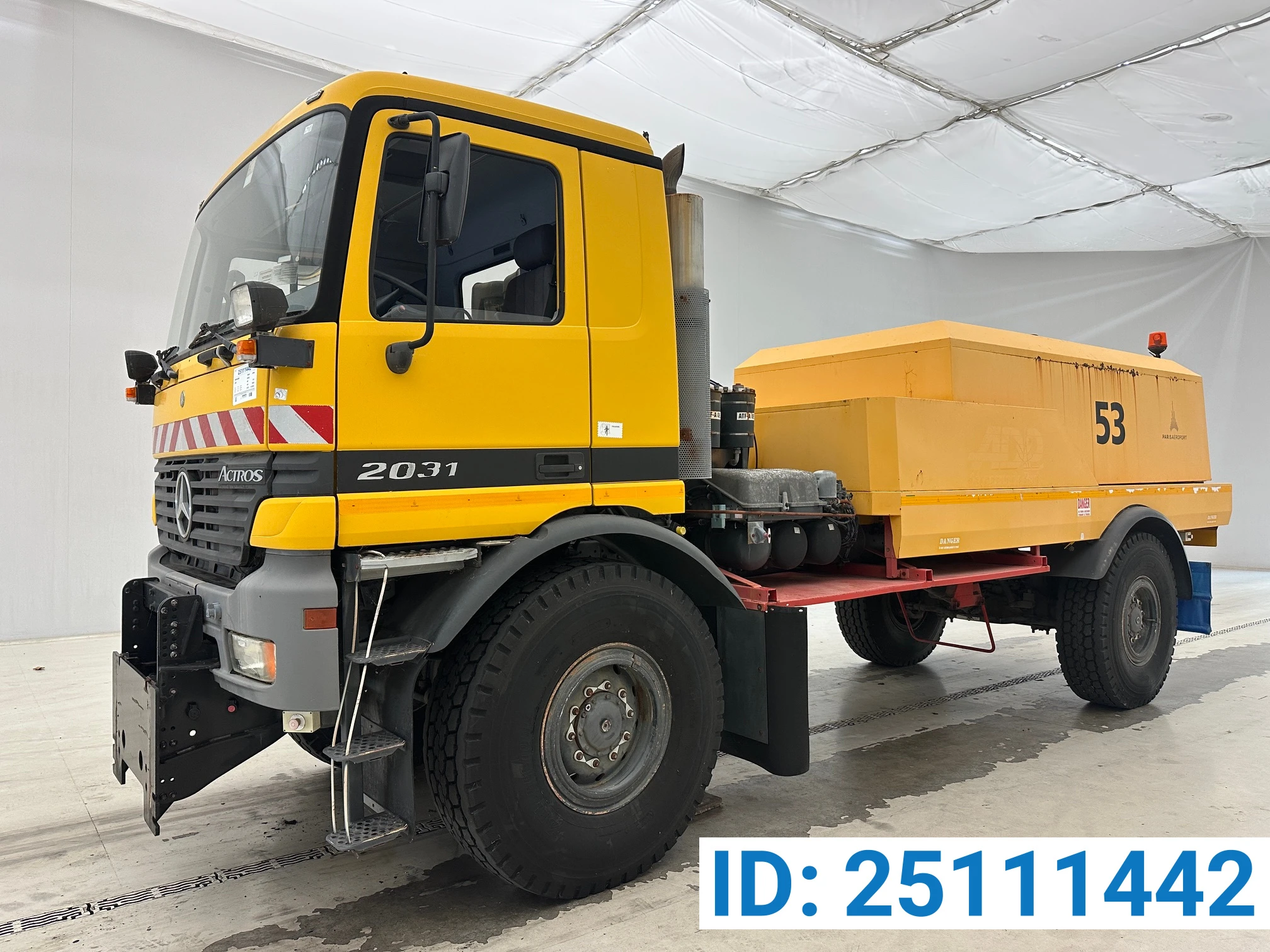 Mercedes-Benz 1999 - 2031 - 4x4 - sneeuwruimer afbeelding 1