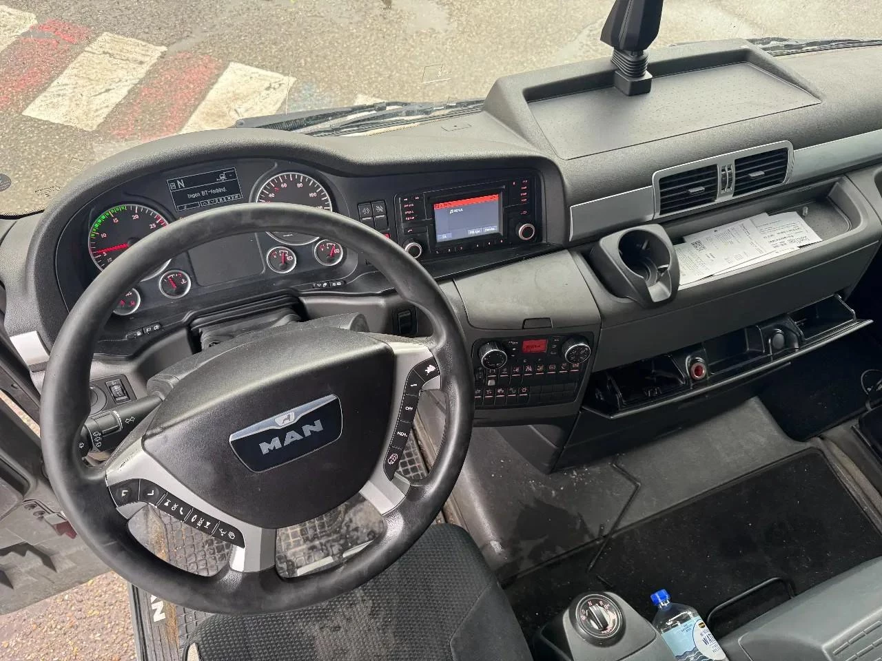 MAN TGX 2017 - 18.440 image 11