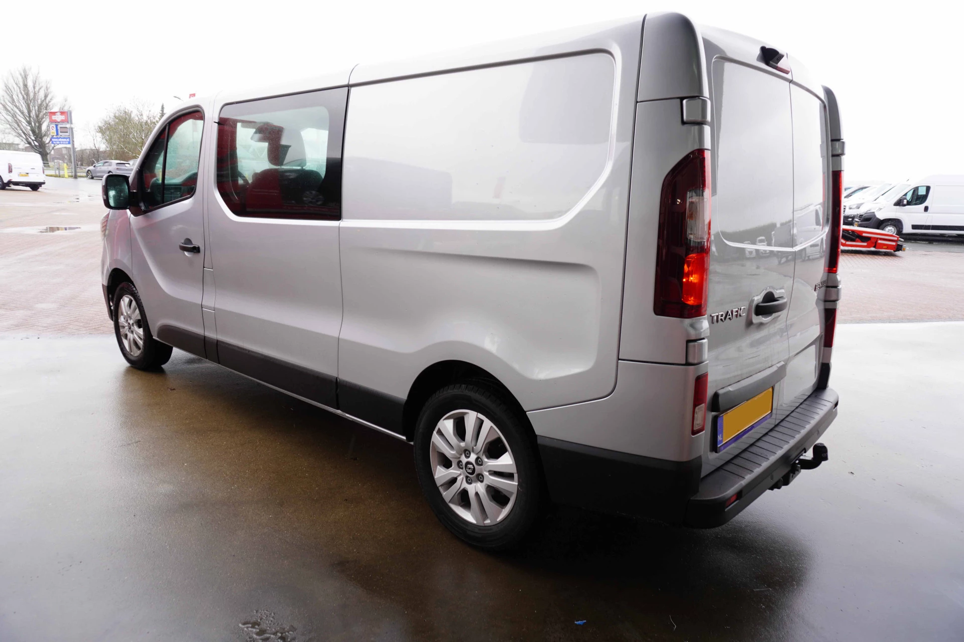 Renault Trafic 2024 - 2.0 Blue dCi 130PK T29 L2H1 Advance Dubbelcabine image 7