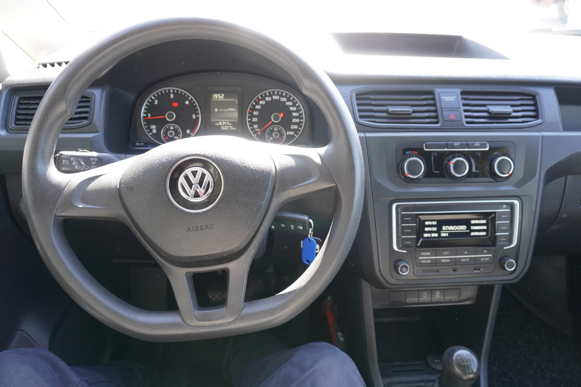 Volkswagen Caddy 2020 - 2.0 TDI L2H1 BMT Maxi Trendline obrázek 16
