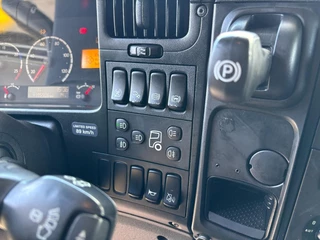 Scania R 2007 - 620 A 6X2/4 obrazek 21