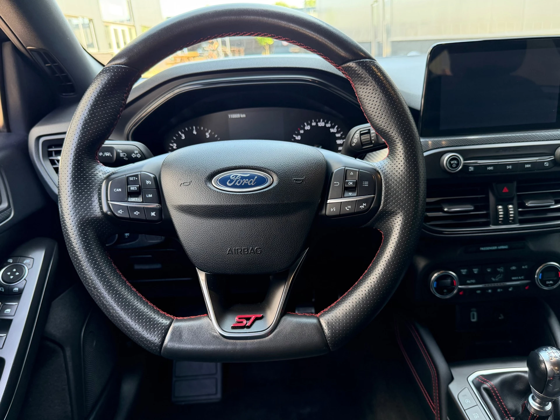 Ford Focus 2019 - Wagon 1.0 Vignale ST-Line bj.2019 Camera|Navi|Pdc|Trekhaak. afbeelding 16