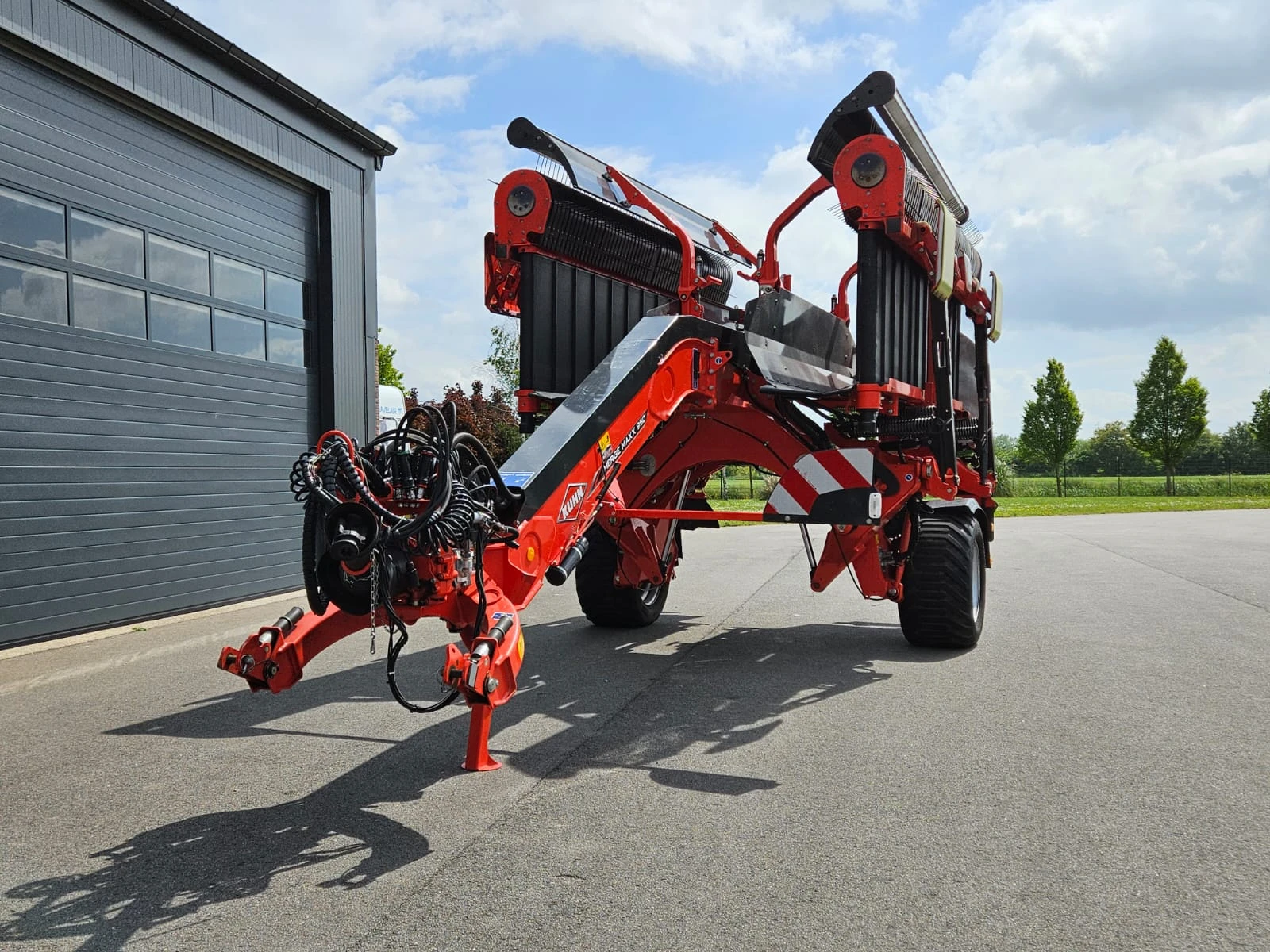 Kuhn 2020 - MERGE MAXX 950 Bandenhark afbeelding 10