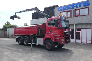 MAN TGS 2015 - 26.480 | 6X6 | 2 Side Tipper + Hydraulic dust cover | PALFINGER Q170Z84TI + Easy fold | 671711Km | 2015 | Smart Tacho 2 | Full Steel | Drum brakes | Trailer coupling | TUV/MOT/APK 02-2027 | NL-Truck obrazek 22
