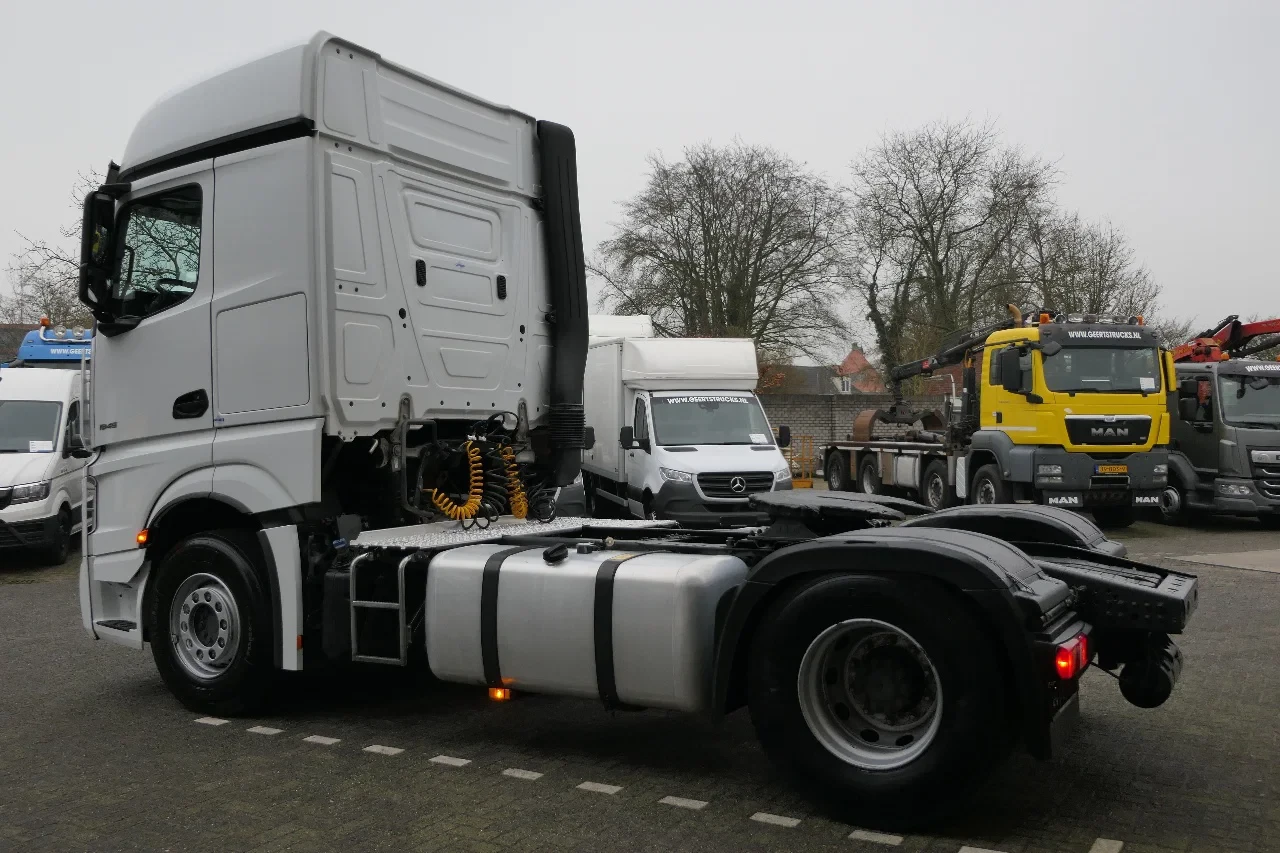 Mercedes-Benz Actros 2021 - 1945 | 2 Tanks | 391956Km | 2021 | Tires 85% | 2 Beds | Fridge | A/C | Automatic | Euro6 | 4X2 | Belgium Truck imagen 7