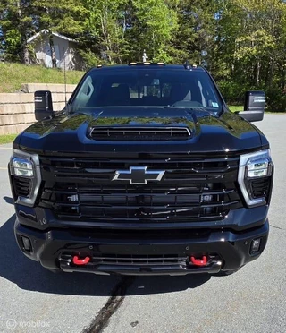 Chevrolet 6.6 V8 Duramax 2026 - Trail Boss image 12