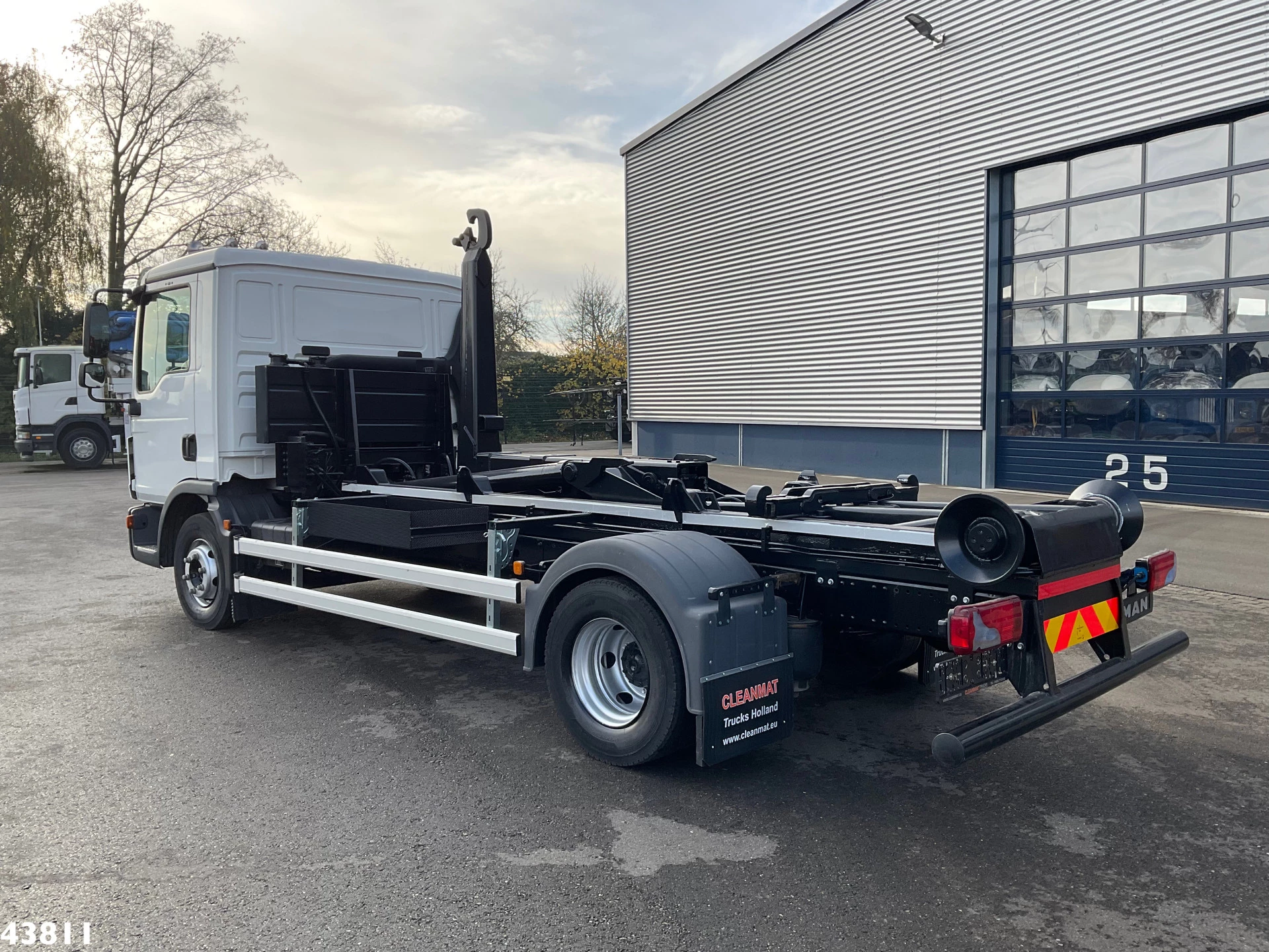 MAN TGL 2014 - 12.220 Euro 6 12 Ton haakarmsysteem image 3