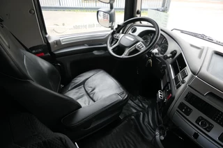 DAF XF 530 2019 - SSC | Intarder | 2 Tanks | 928407Km | 2019 | Smart Tacho 2 | Full Spoiler | Stand Klima | Roof Airco | Navi | TV | Microwave | TUV/MOT/APK 02-2027 | NL-Truck obrazek 32