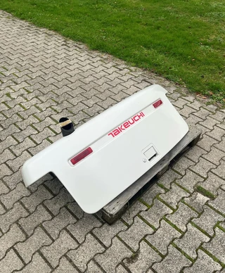 Takeuchi te koop